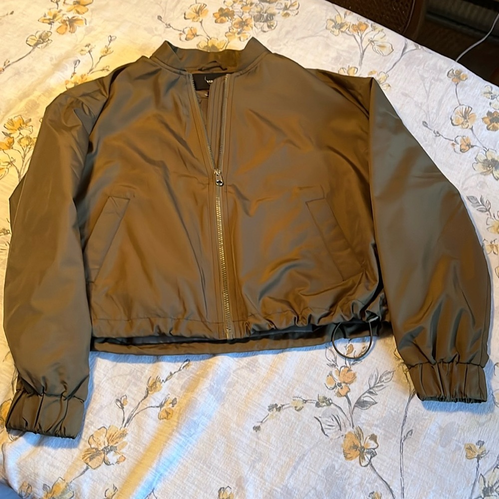 Vero Moda Sadie Short Jacket Olive Size Small NWT